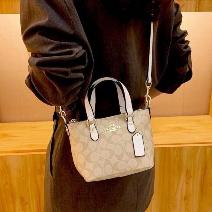 COACH PREMIUM 20